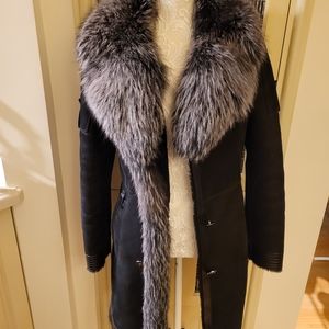 Fur collar leather coat medium